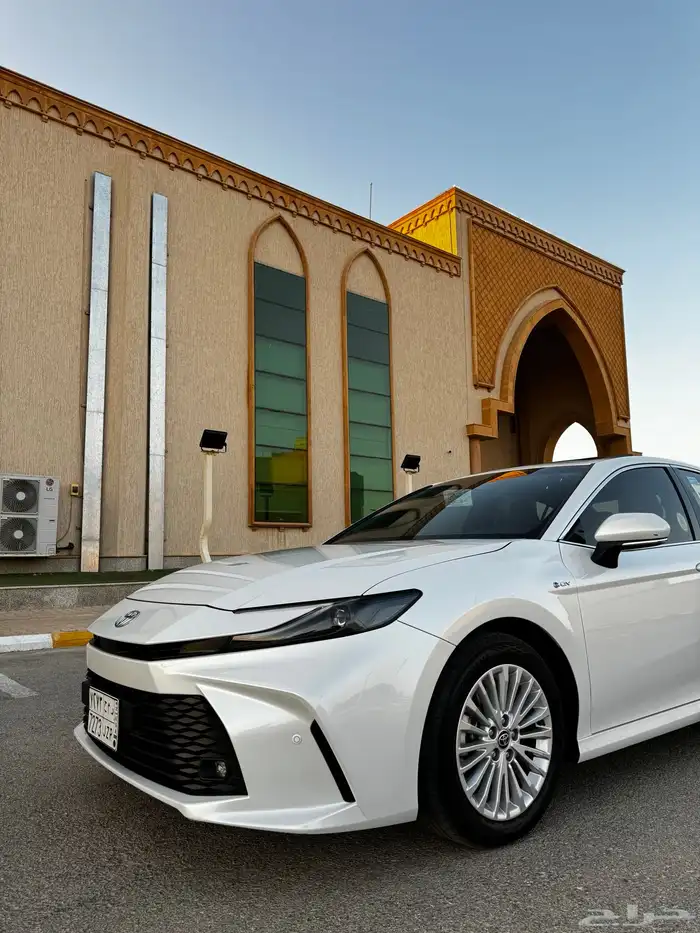 كامري 2025 E-PLUS هايبرد سعوديه 32