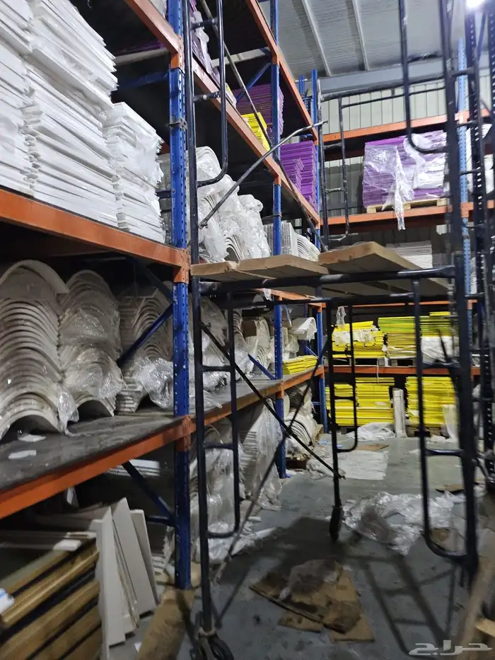 مطابخ مستوردة من بريطانيا صناعة امريكية موجود 3 متر واجهات 19