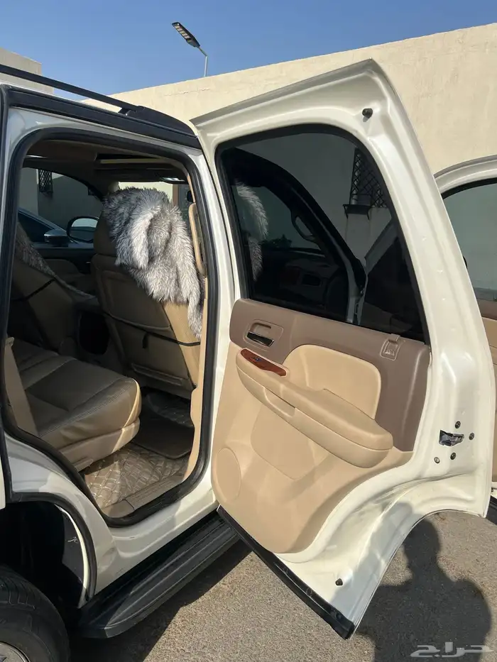يوكن 2011 GMC قصير SLT فل كامل بدون دبل سعودي 14