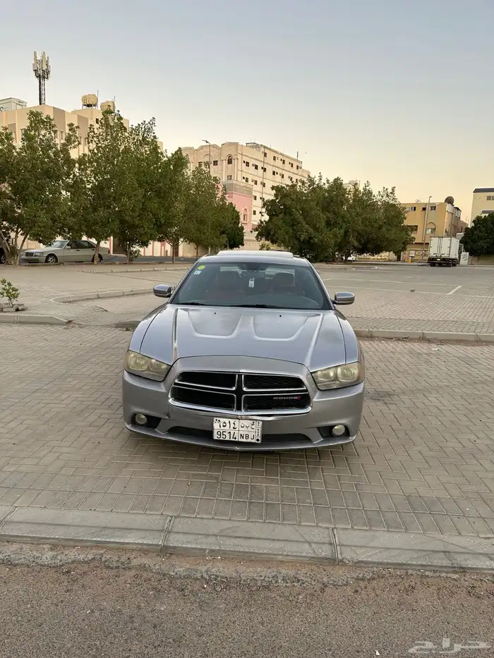 دوج تشارجر 4