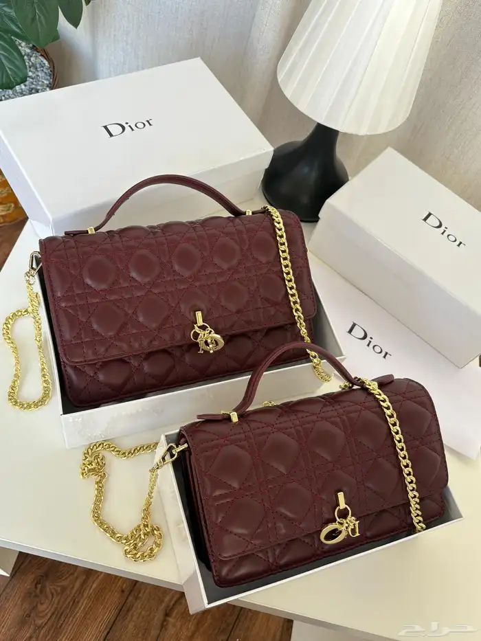 شنط ديور متوفر احجام السعر شامل التوصيل للمنزل 15