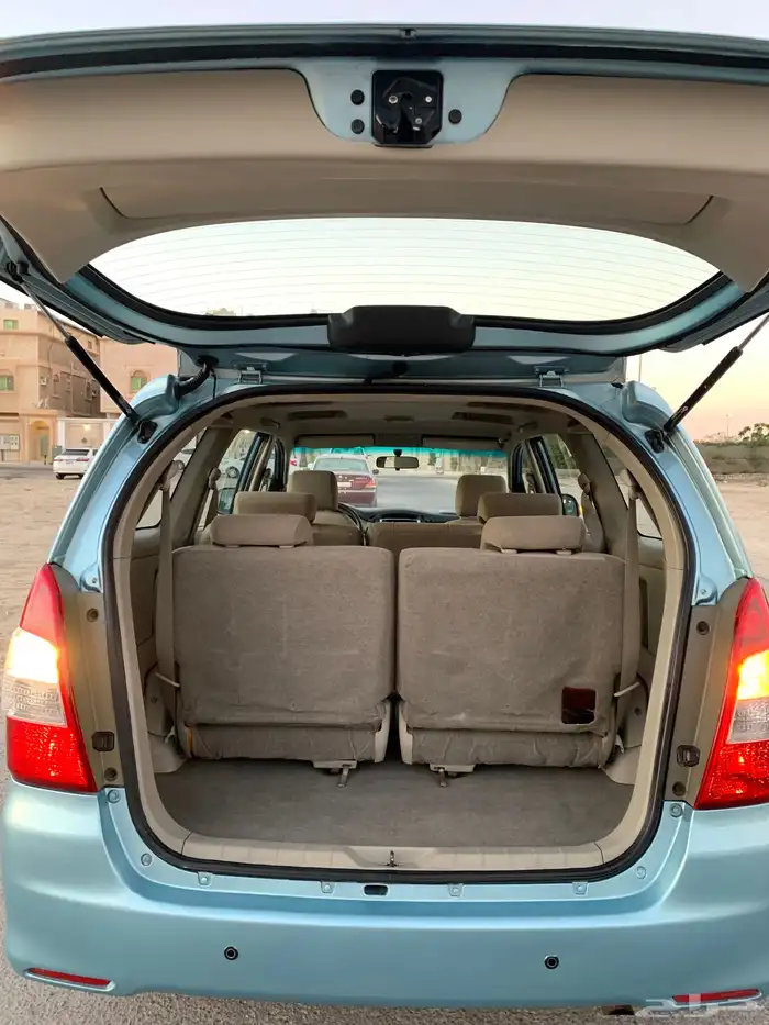 تيوتا انوفا 2013 8