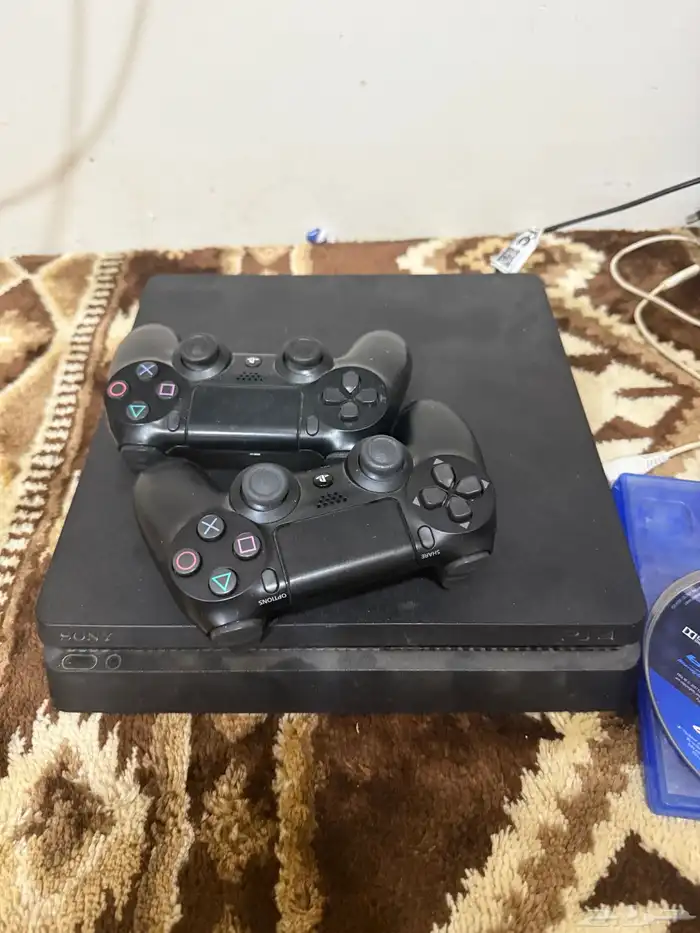 سوني فور نظيف ورخيص ع السوم 0