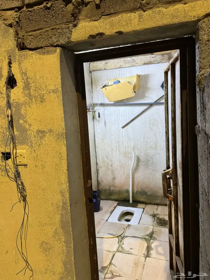 مسجد يحتاج إلى صيانه - مقابل سوق الخميس 5