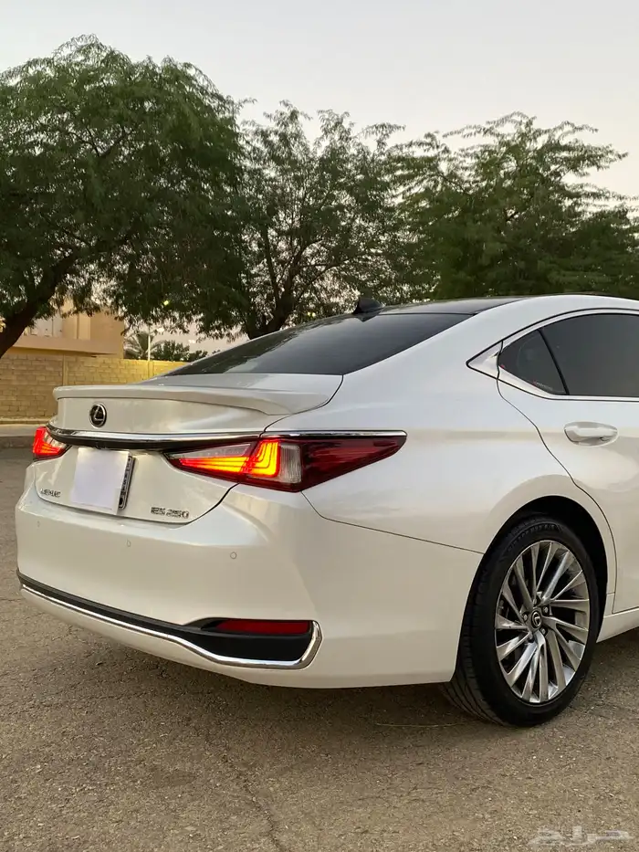 ES 250 لكزس 12