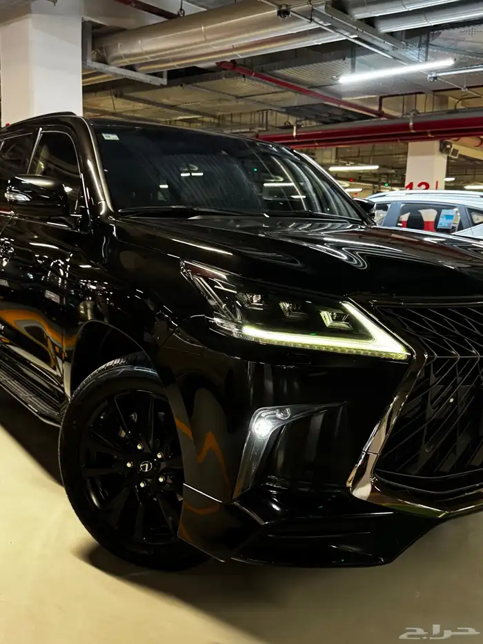 لكزس بلاك ادشن 2020 1