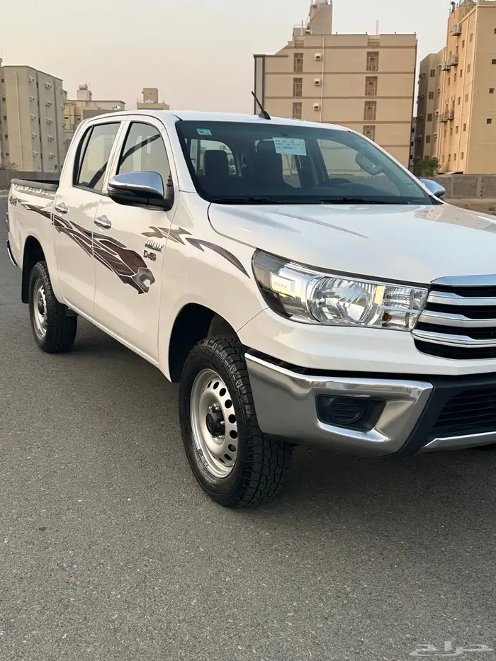 هايلوكس 2023 غمارتين GL2 دبل ديزل ( سلق ) وكالة 2
