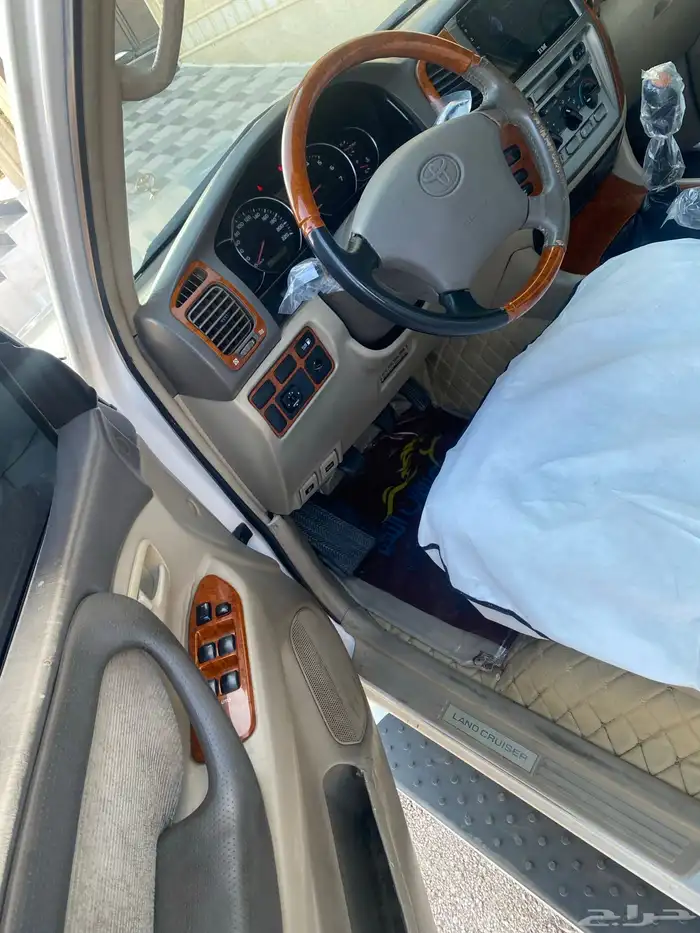 لاندكروزر 31