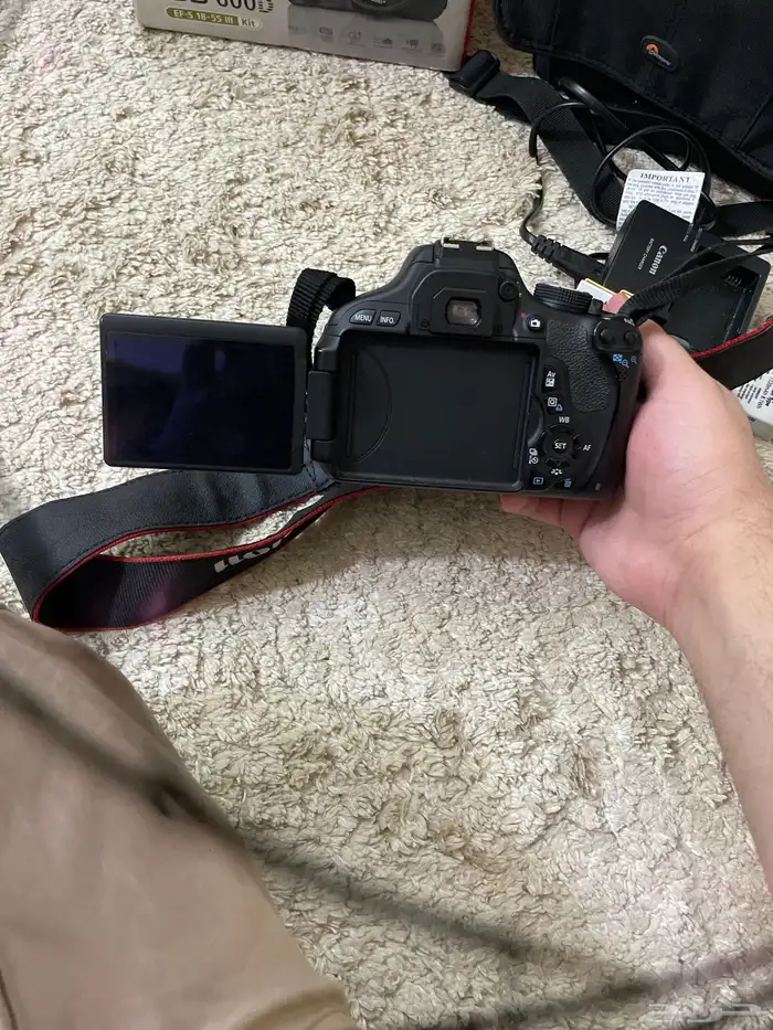 كاميره Canon مع كامل معداته بدون ذاكره 2