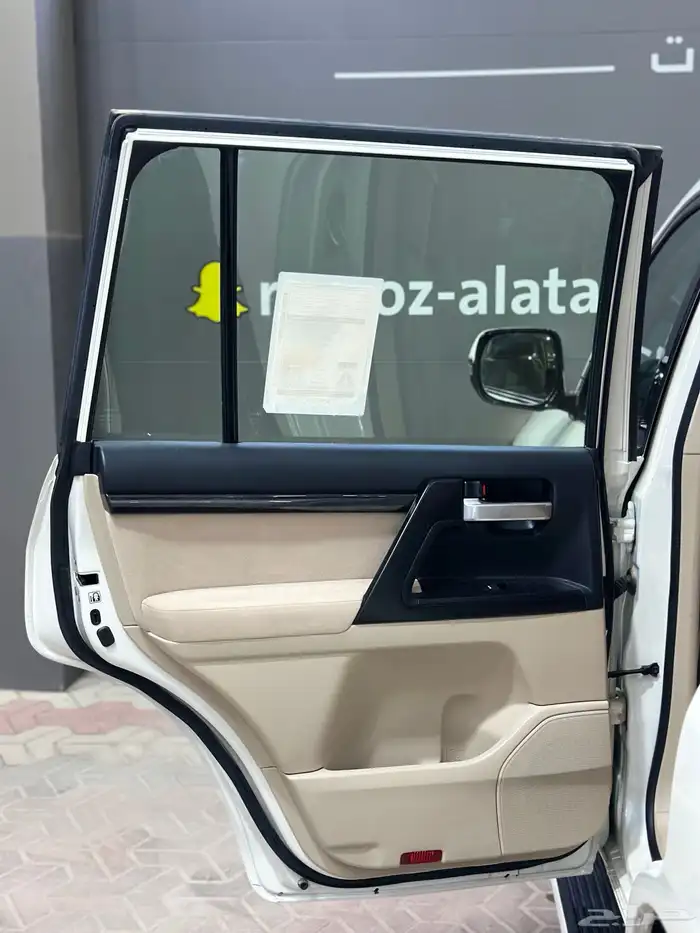 لاندكروزر GXR جراند تورنق - عداد 40 الف - 2021 - 8 سلندر 21