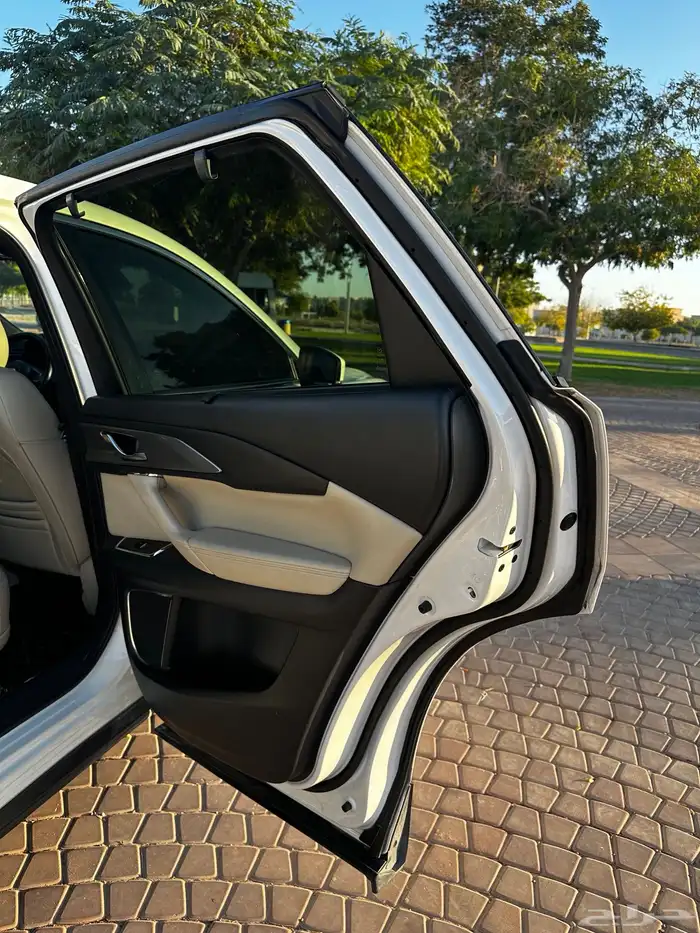 مازدا cx-9 بدي وكالة لوحة مميزة 13