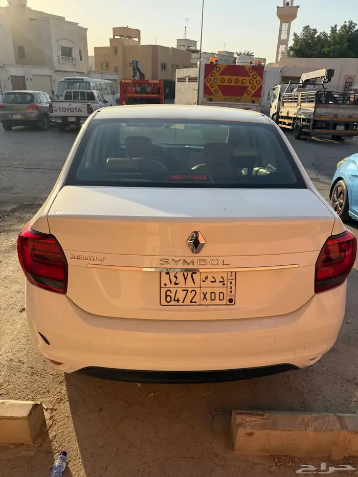 سيارة من نوع RENAULT - SYMBOL 2017 0