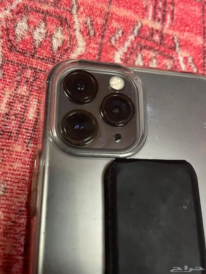 ايفون 11 برو 256 -رمادي غامق - الخرج 2