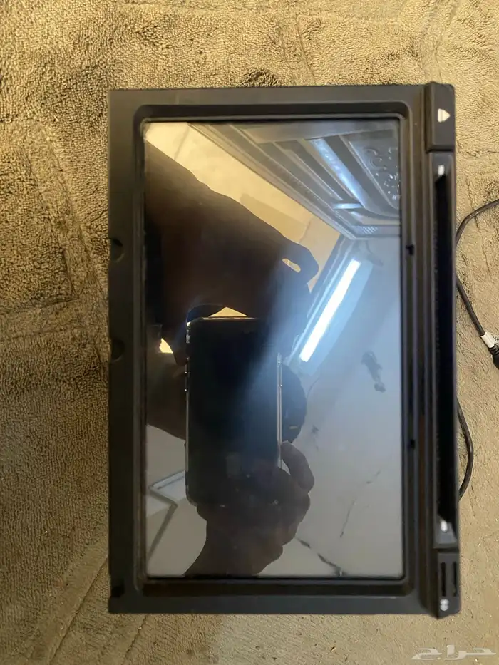 شاشة النترا 1