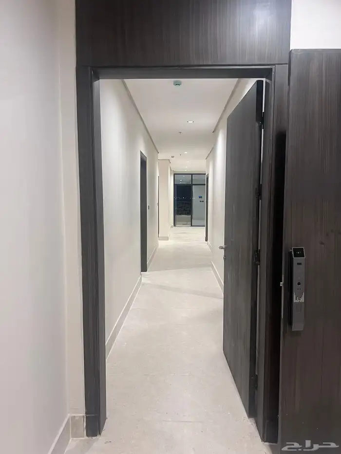 شقة جديدة للإيجار   حي الشعلة 2