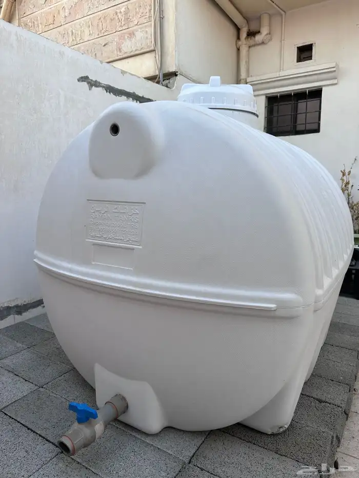 خزان ماء 2000 لتر 0