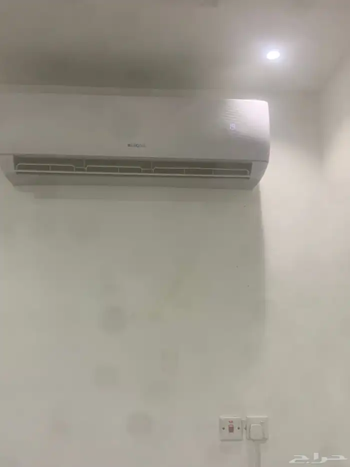 مكيف سب لت طن ونص نظيف جدا 0