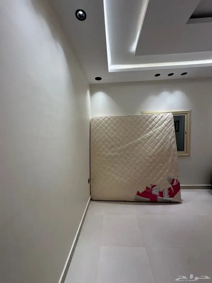 فرشه سرير جديده للبيع (مرتبه) 1