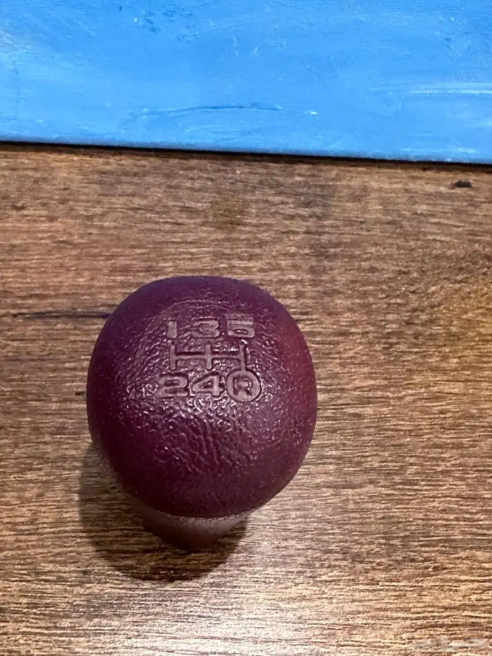 رمانه قير عادي عنابي تويوتا نيسان دادسن هايلوكس كرسيدا 0