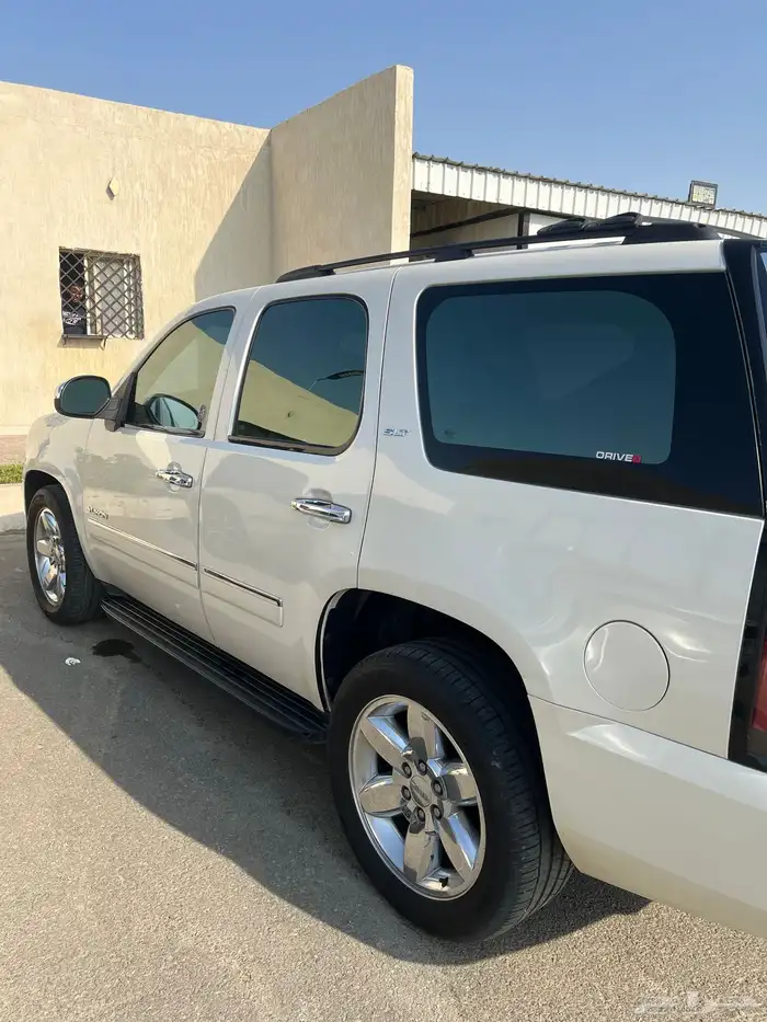 يوكن 2011 GMC قصير SLT فل كامل بدون دبل سعودي 8