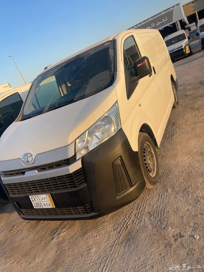 للبيع هايس موديل 2021 عداد 2 سيارة ممشي كلهم حول 300 1