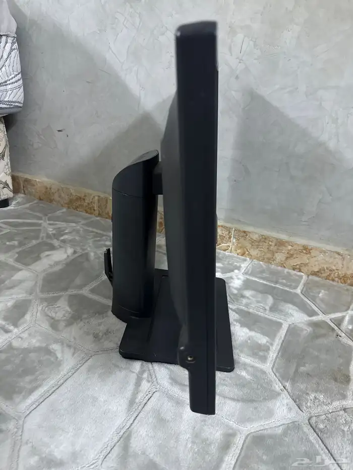 شاشة بينكو 144 هرتز للبي سي والسوني 2