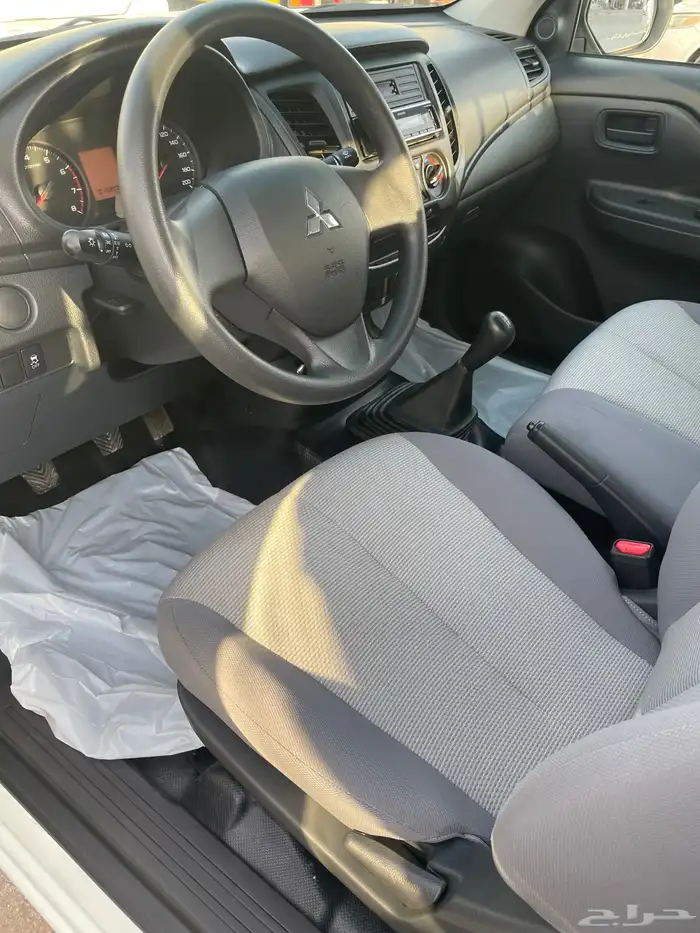مستبيشي L200 2022 8