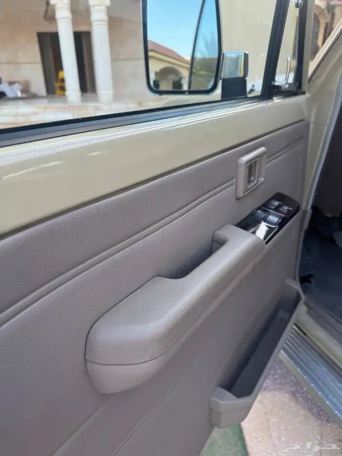 ربع 2015 رفرف مخزن 7