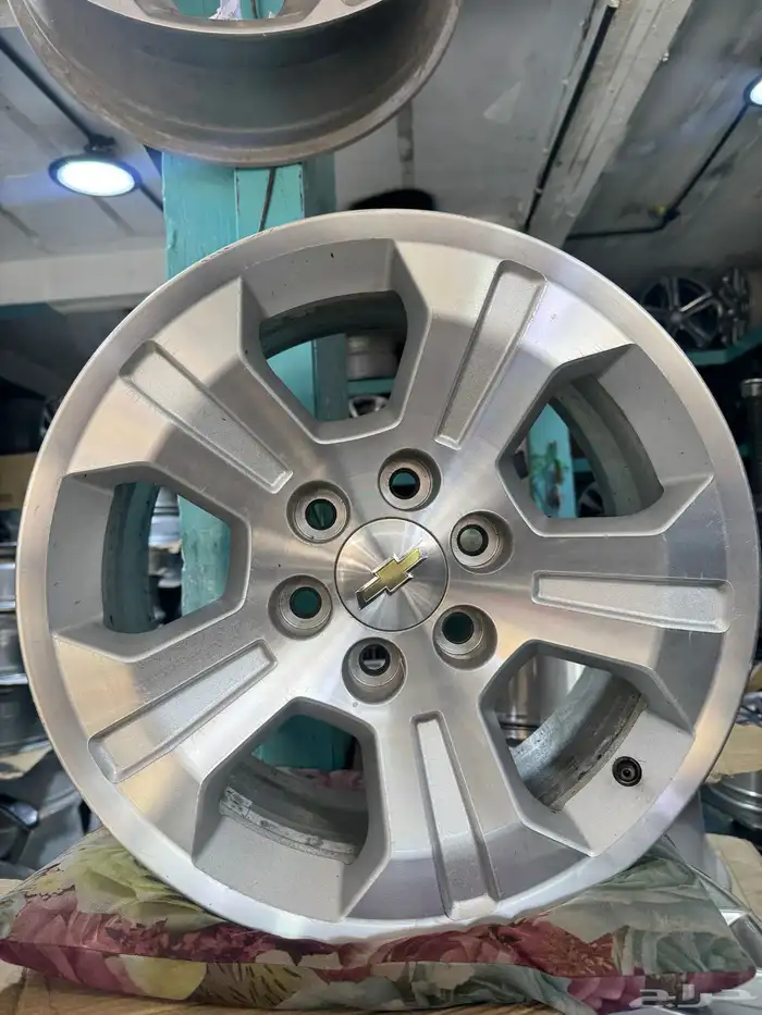 جنوط سلفرادو Z71 مقاس 18 اصلي وكالة موديل 2018 0