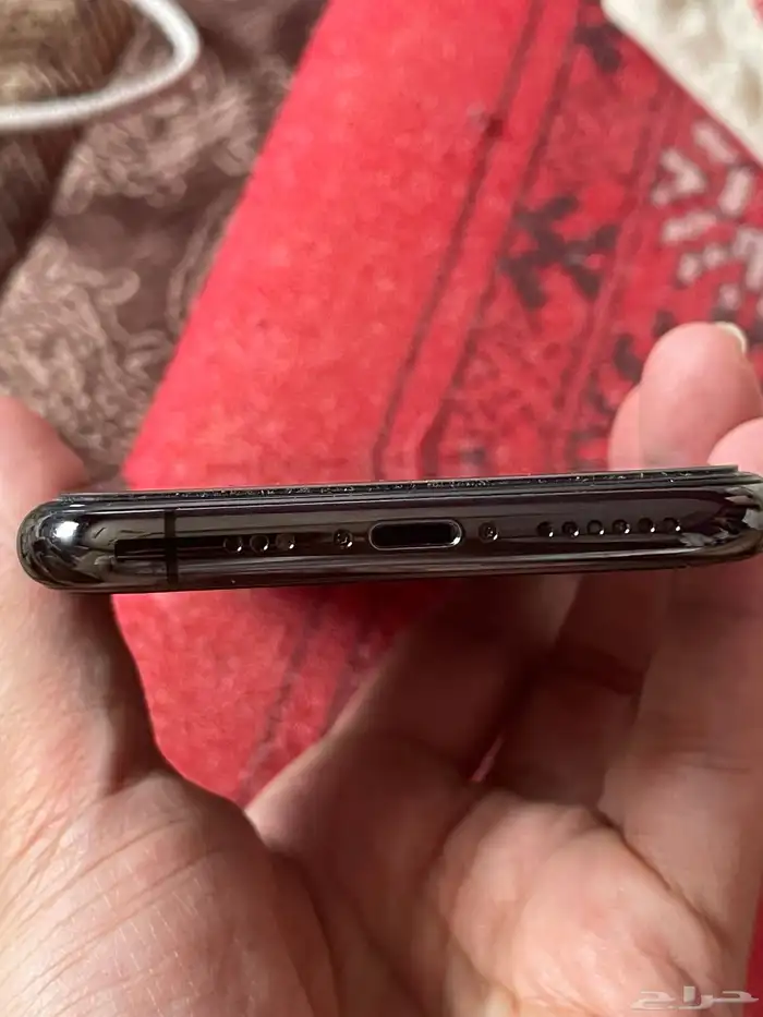 ايفون 11 برو 256 -رمادي غامق - الخرج 5