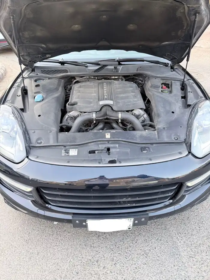 بورش كايين GTS 10