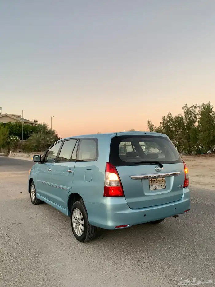 تيوتا انوفا 2013 7