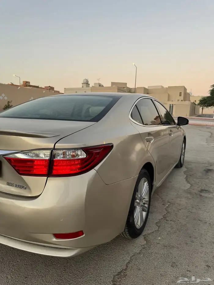 لكزس ES350 cc 2014 6 سلندر 19