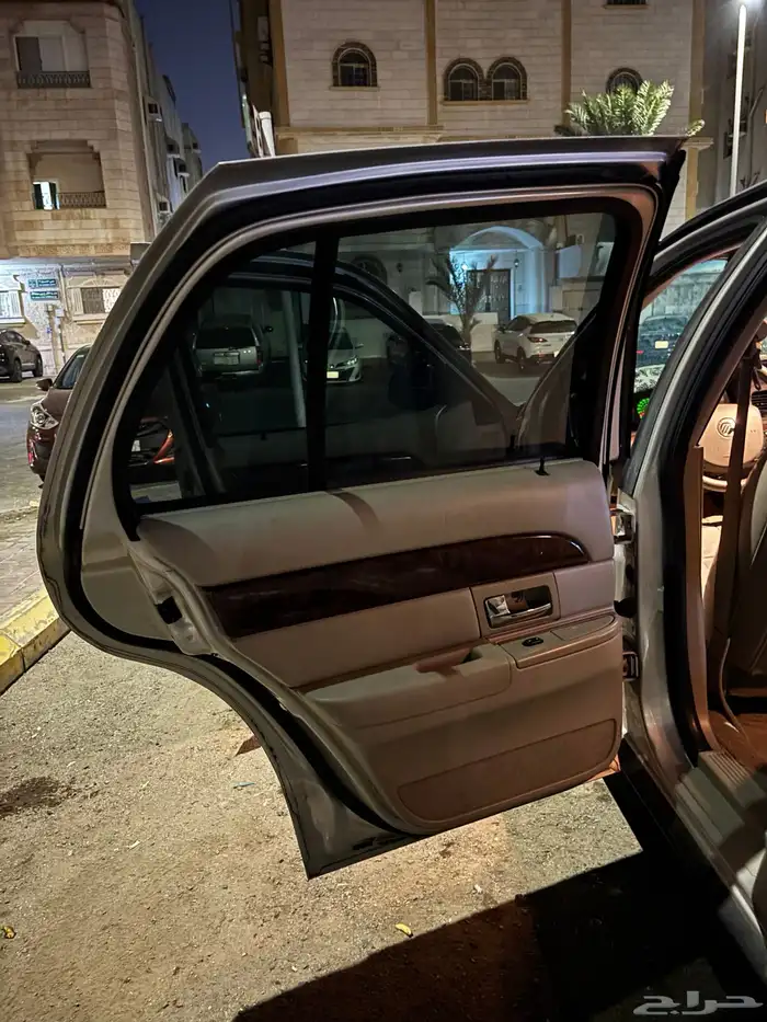 فورد ماركيوري ماركيز LS 2008 12