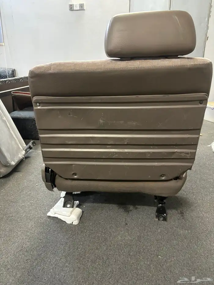 مرتبة جيب ربع اماميه عريضه بوليسي 2