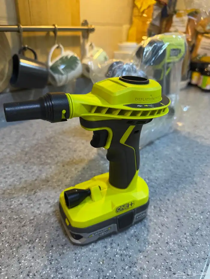 منفاخ هواء RYOBI 3