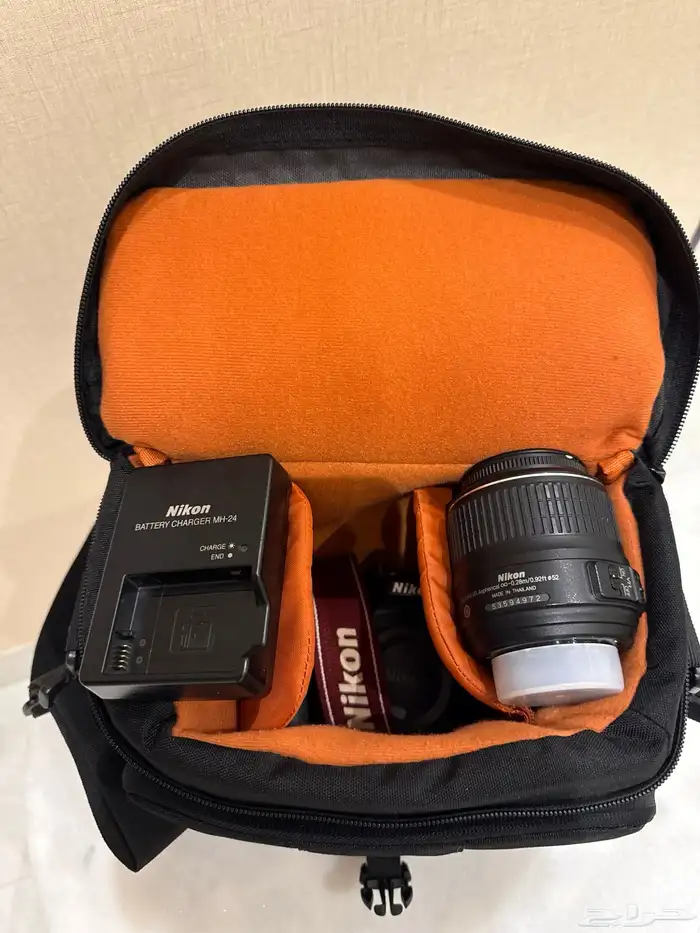 كاميرا احترافية نيكون - Nikon D5200   عدسة VR 18-55 6