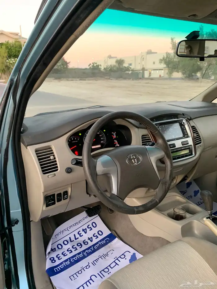 تيوتا انوفا 2013 12