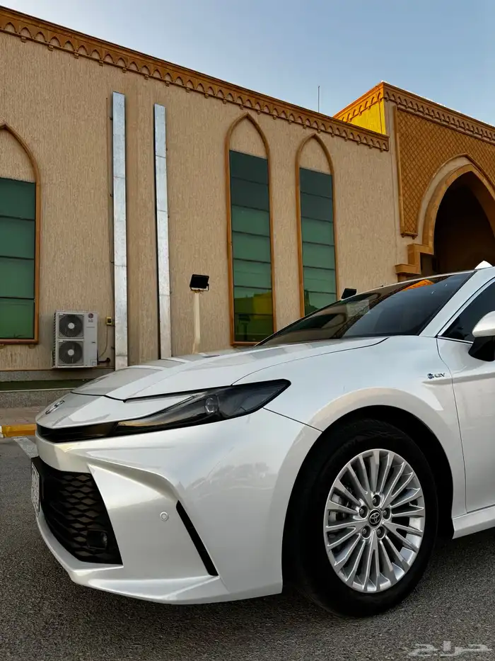كامري 2025 E-PLUS هايبرد سعوديه 39
