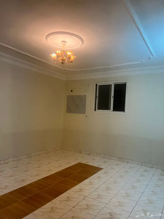 شقه للايجار ب اشبيليا 0