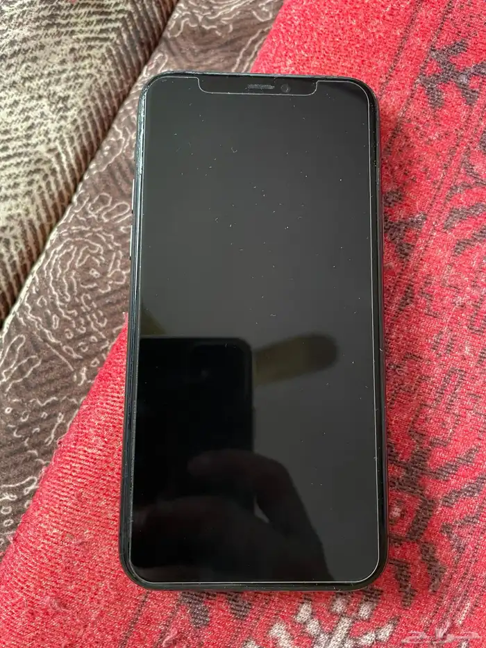 ايفون 11 برو 256 -رمادي غامق - الخرج 12