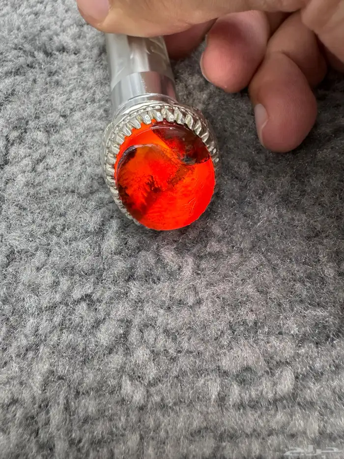 خاتم عقيق يماني احمر شجري مزعفر 11