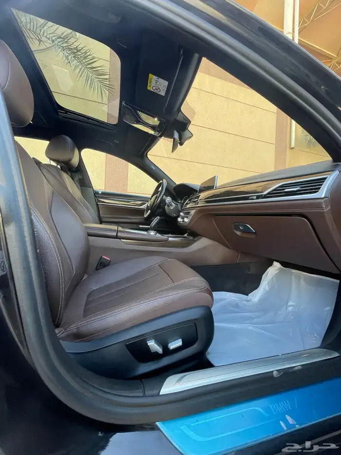 بي ام دبليو ( 2018 ) 740Li لارج فل كامل نظيف 22