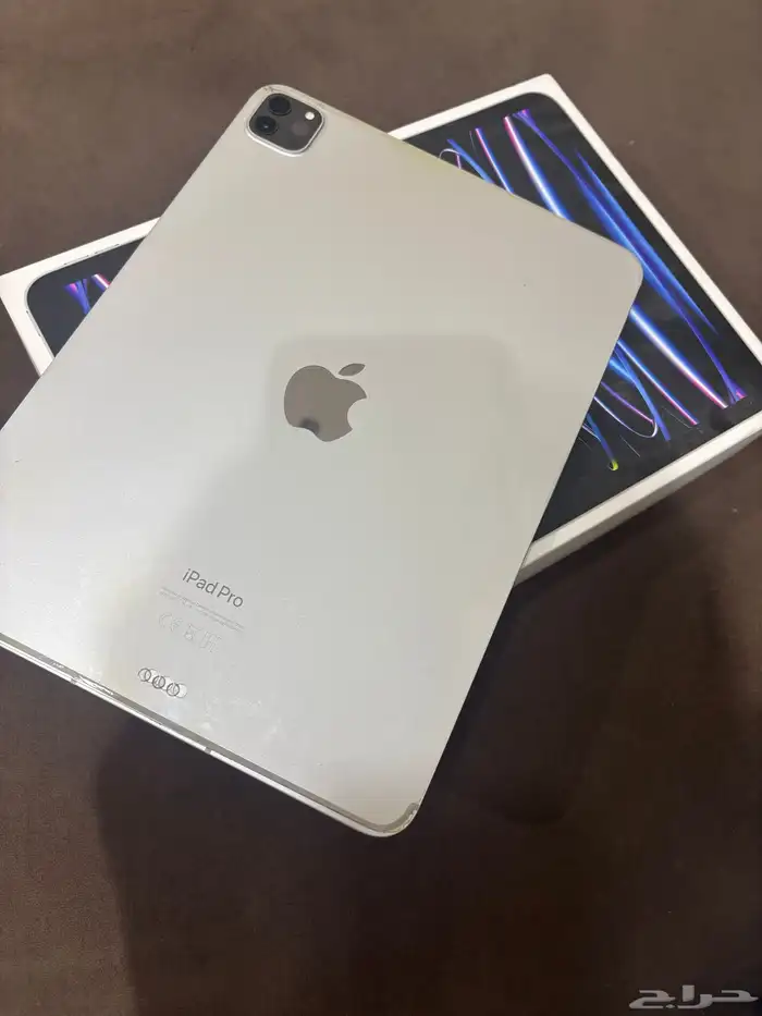 ايباد m2جديد م اخذ ثلا شهور والله وضمانه باقي 1