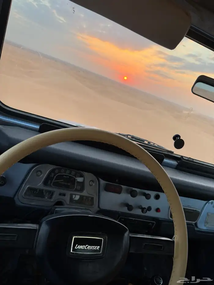 جيب كلاسيك تويوتا 1982 0