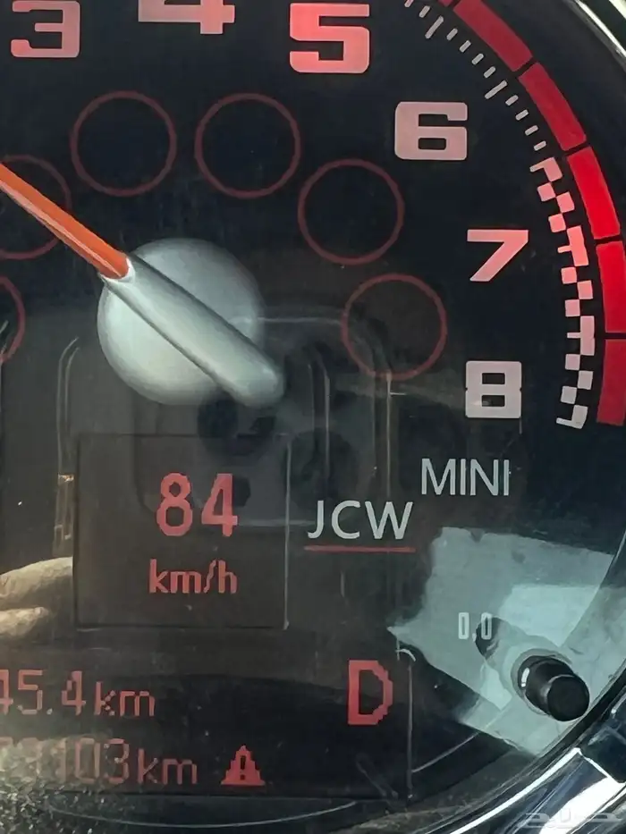 مني كوبر بتعديل jcw مميز 8