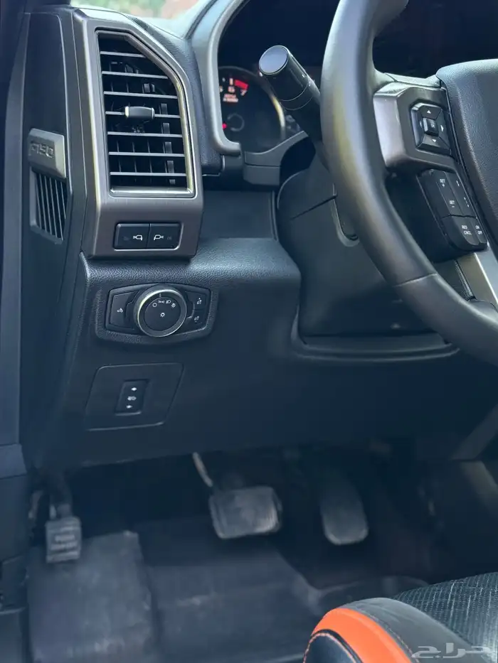 Ford F150 Raptor 2017 13