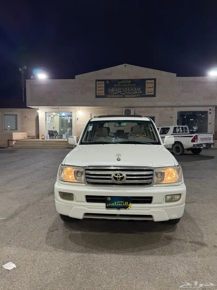 للبيع تويوتا لاندكروزر 2007 GXR2 1