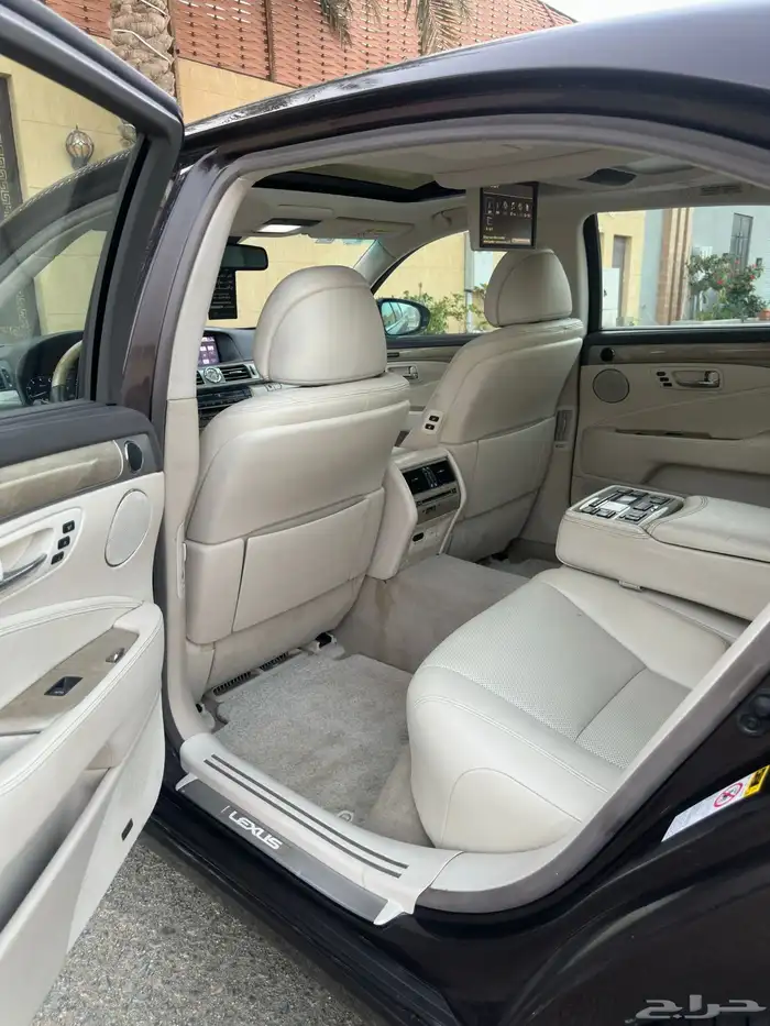 لكزس 2014 - LS460L عبداللطيف جميل . 13