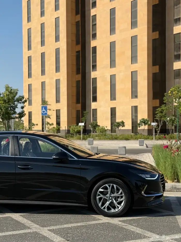 للبيع هونداي سوناتا المديل 2021 10